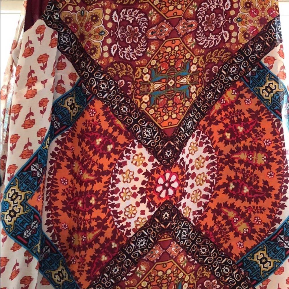 Patterned dress - Picture 2 of 4